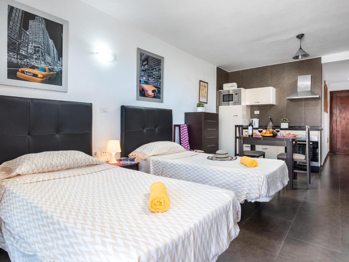 603 Studio Comodoro First Sea Line Arona  Exterior foto